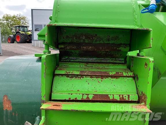  KWFS 2140 Další stroje a zařízení pro chov zemědělských zvířat