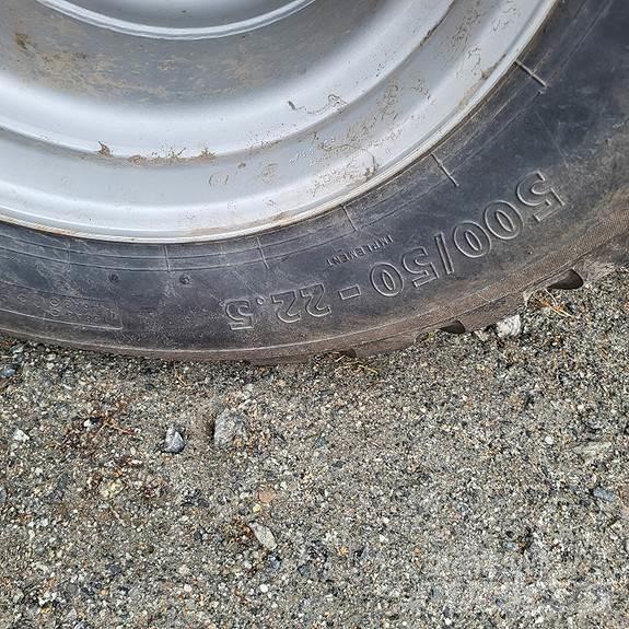 McHale 660 V Lis na válcové balíky