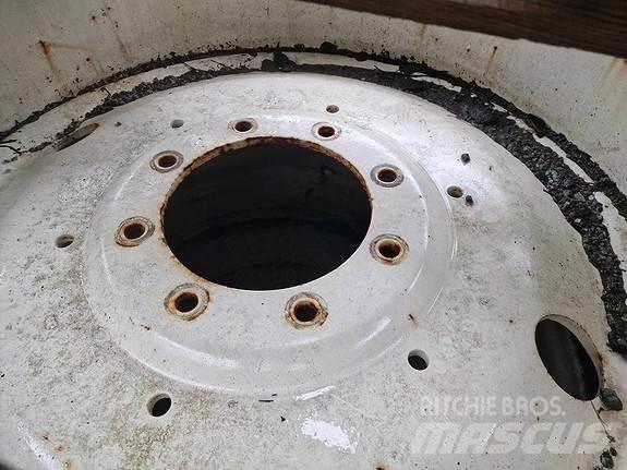 Michelin Multibib Pneumatiky, kola a ráfky