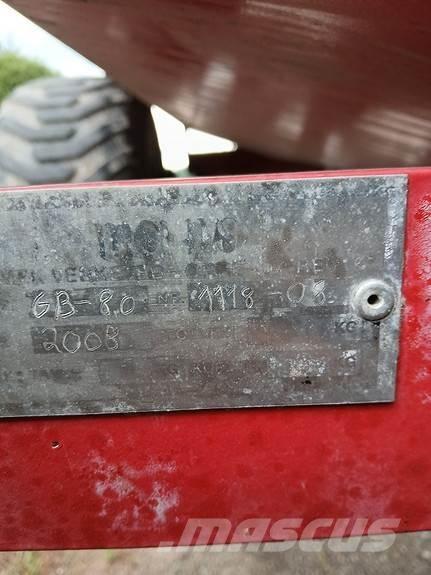 Moi GB-8 Rozmetadlo minerálních hnojiv