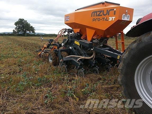  Mzuri Pro-Til 3T Rozmetadla chlévské mrvy