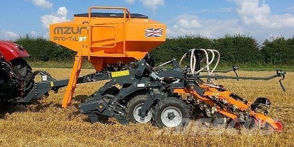  Mzuri Pro-Til 3T Rozmetadla chlévské mrvy