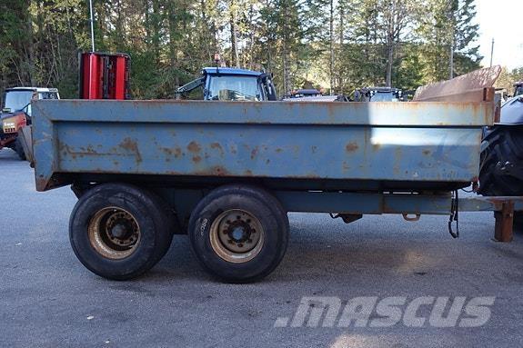 NC 12-40 Přívěsy pro různé účely