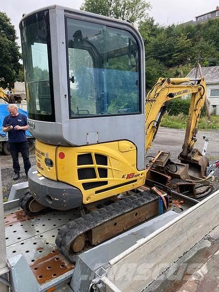 New Holland E18SR Mini rýpadla < 7t