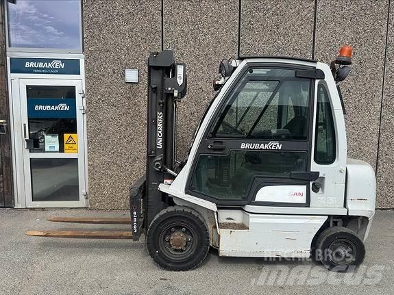 Nissan FD25 45434 Dieselové vozíky