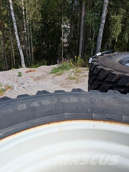 Nokian  Pneumatiky, kola a ráfky