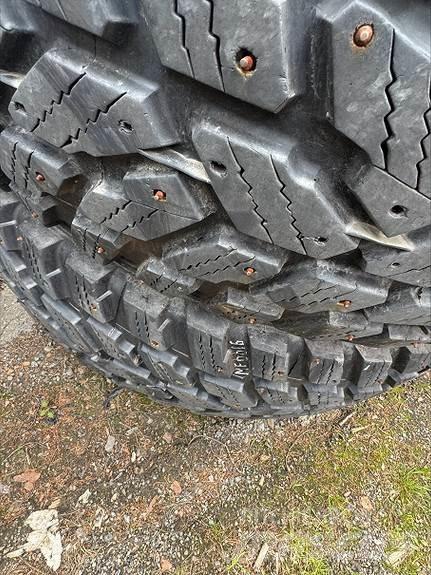 Nokian Hakkapelita Další