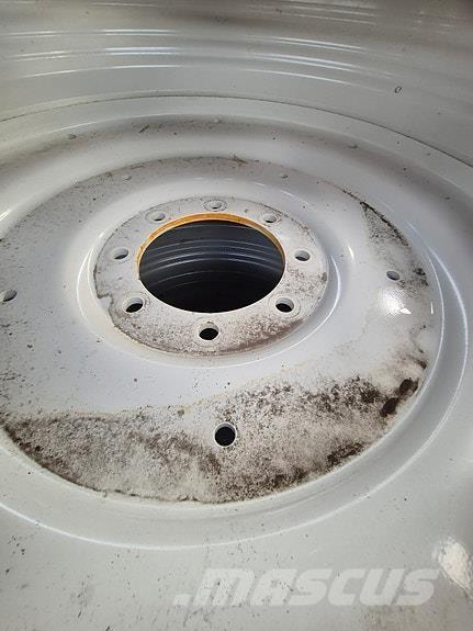 Nokian TRI2 Pneumatiky, kola a ráfky