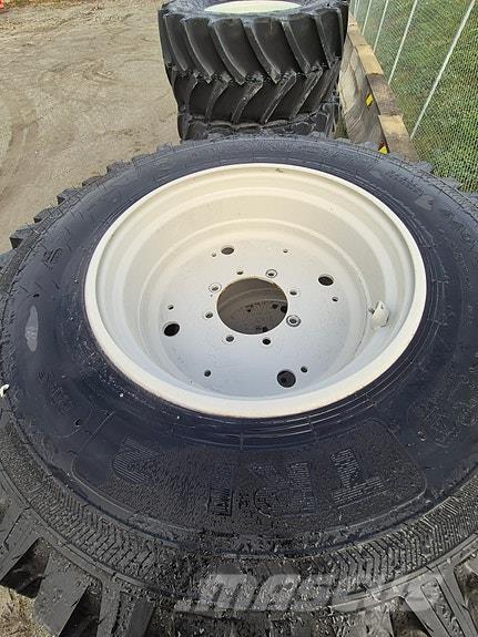 Nokian TRI2 Pneumatiky, kola a ráfky