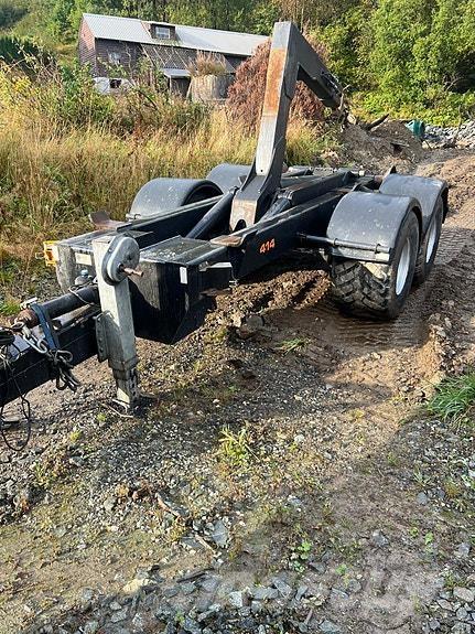 Palmse Trailer  Přívěsy pro různé účely