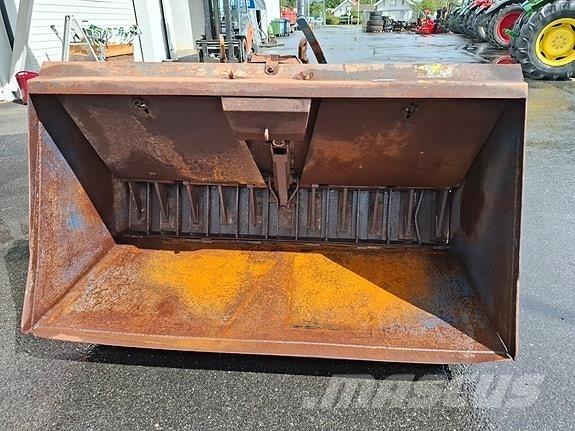  Perma SMA1100 Rozmetadlo minerálních hnojiv