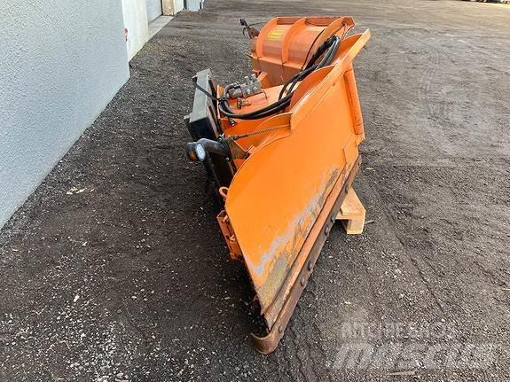 Pronar PUV-3000 Sněžné pluhy, přední sněhové radlice