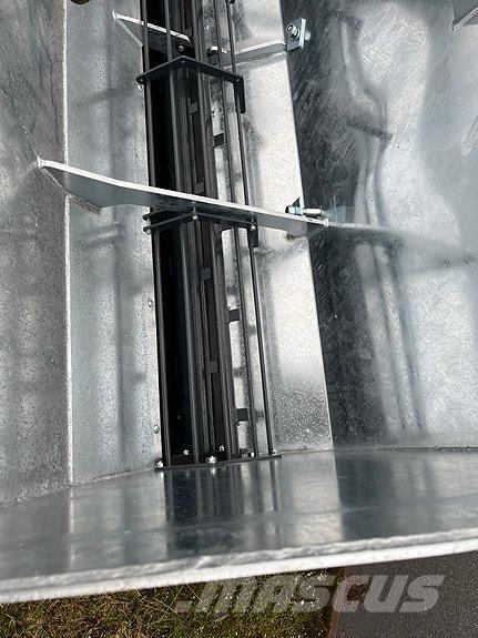 Sami SLH-2300 Další silniční a sněhové stroje