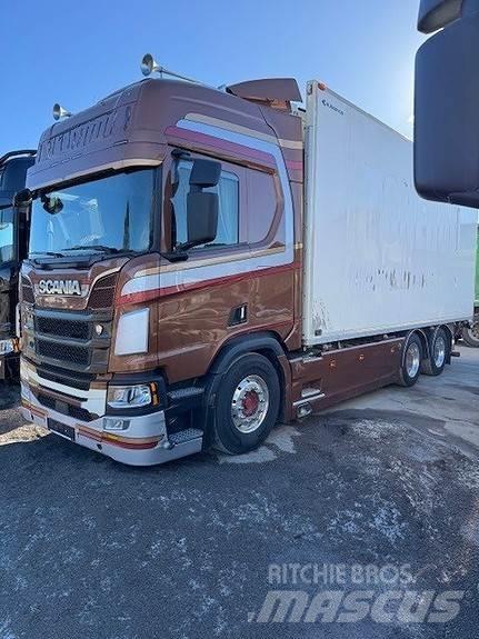 Scania R650B6X2NB Skříňová nástavba