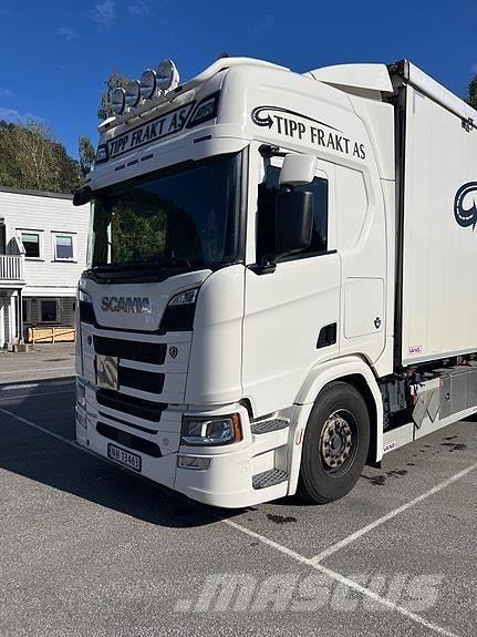 Scania R660 Skříňová nástavba