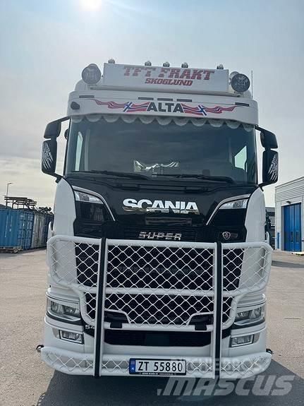 Scania S540 6X2 Tahače