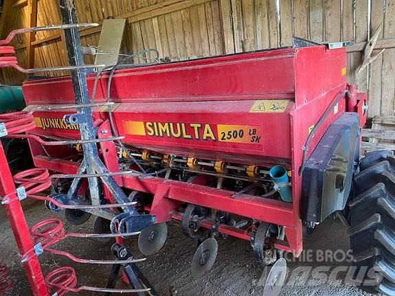 Simulta 2500 LB/SK Rozmetadlo minerálních hnojiv