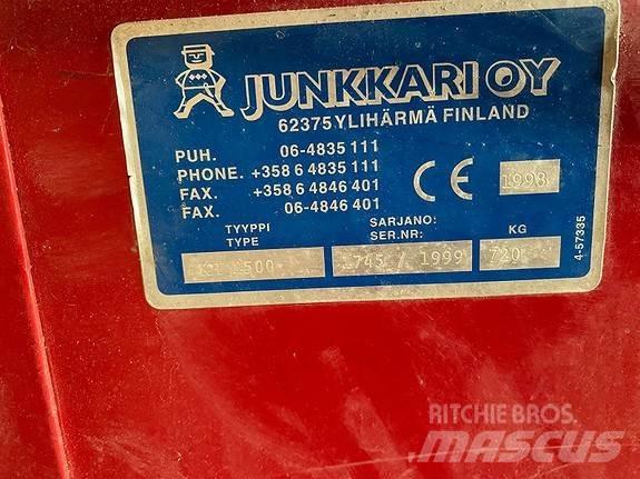 Simulta 2500 LB/SK Rozmetadlo minerálních hnojiv