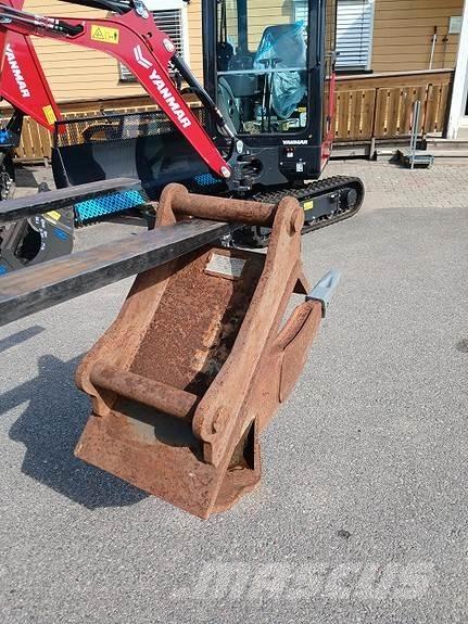 SMP S 50 ripper Ostatní komponenty