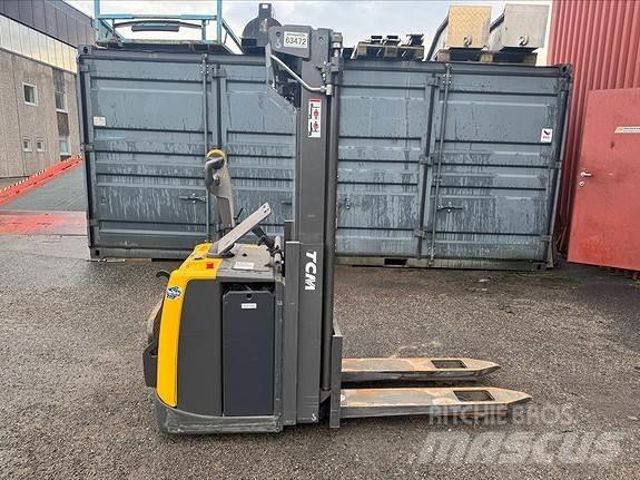 TCM SRS 160 Dieselové vozíky