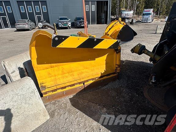 Tellefsdal V-90 Sněžné pluhy, přední sněhové radlice