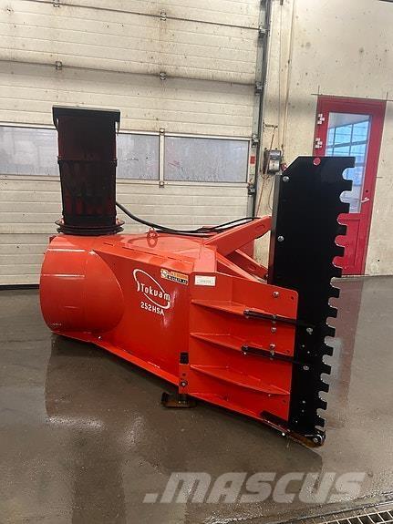 Tokvam 252 HSA Přívěsy pro různé účely