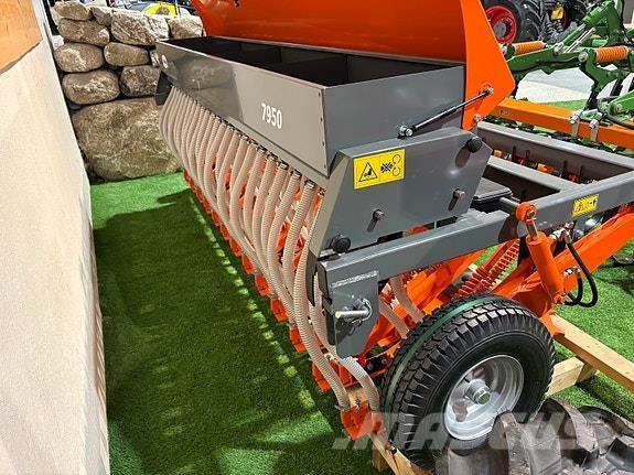 Underhaug UM7950 Mechanické secí stroje