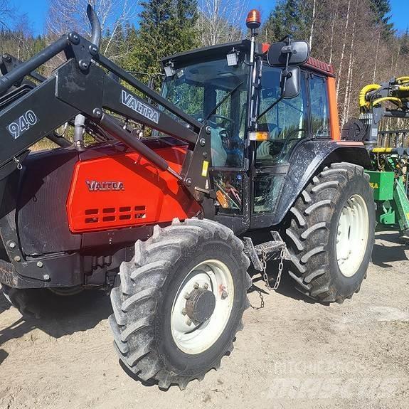 Valtra 6200 Traktory