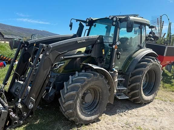 Valtra G 135 V Traktory