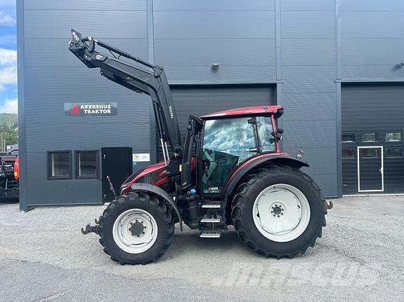 Valtra G115 Active Traktory