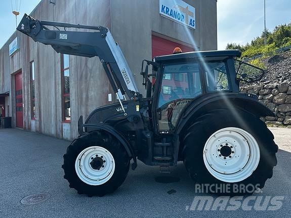 Valtra N 121 Traktory