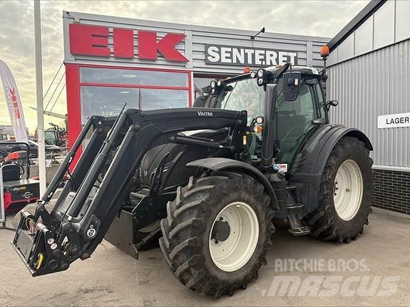 Valtra N 174 D ST Traktory