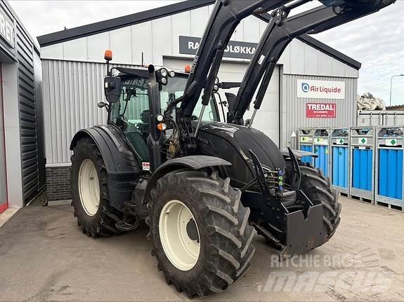 Valtra N 174 D ST Traktory