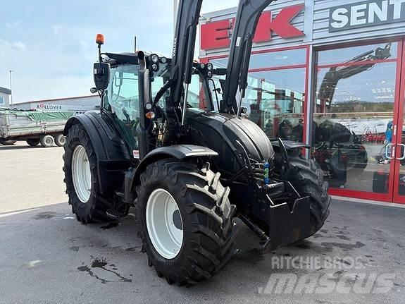Valtra N 174 D ST Traktory