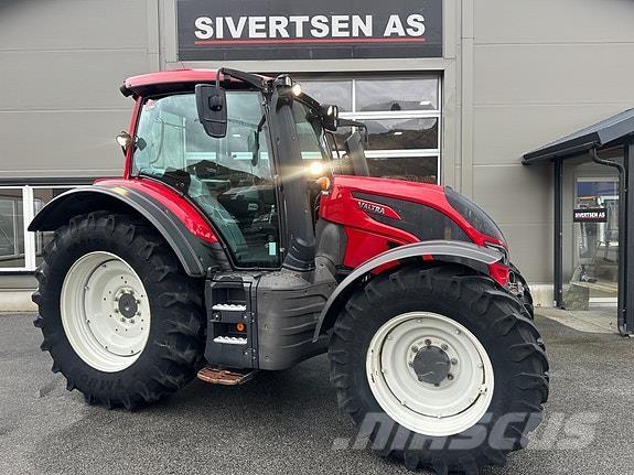 Valtra N 174 VERSU Traktory