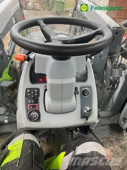 Valtra N134 Active Traktory