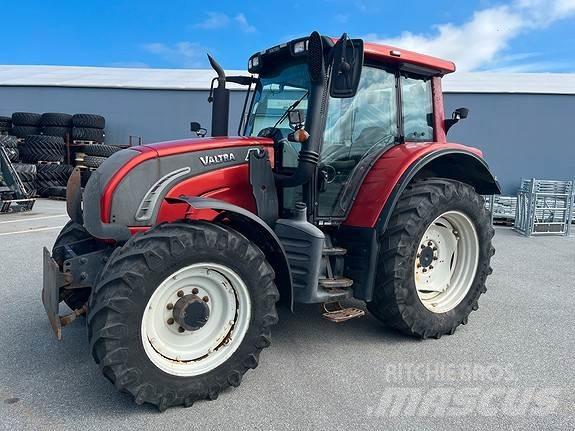 Valtra N142 D Traktory