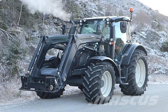 Valtra N154ED Traktory