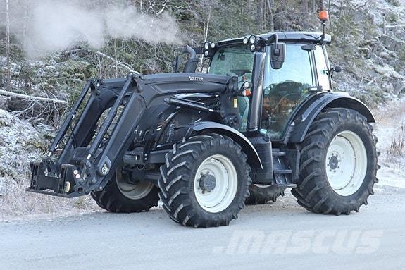Valtra N154ED Traktory