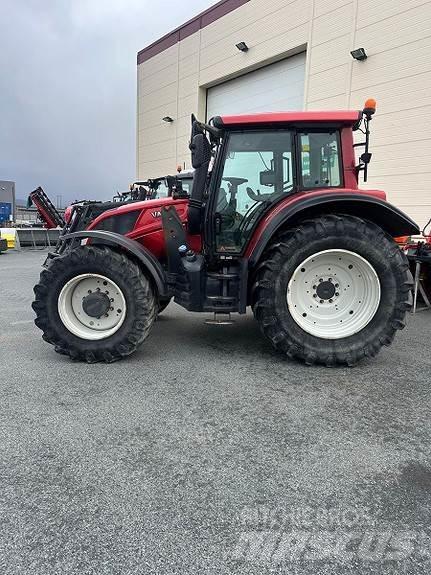 Valtra N163 Direct Traktory