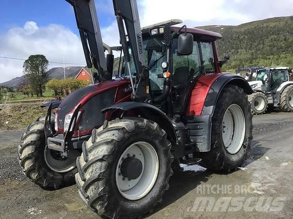 Valtra N163Direct Traktory