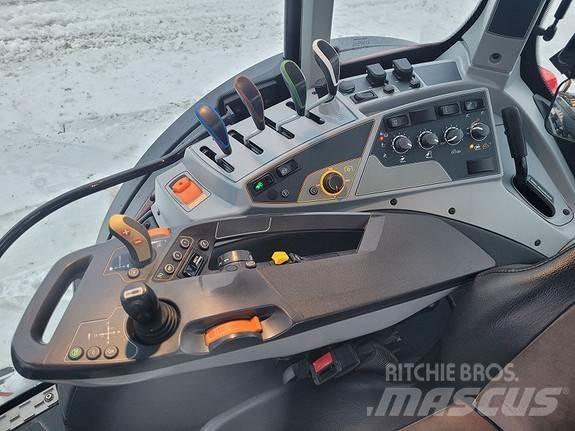 Valtra N174H Traktory