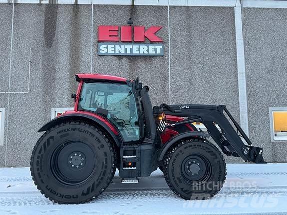 Valtra N175A Traktory