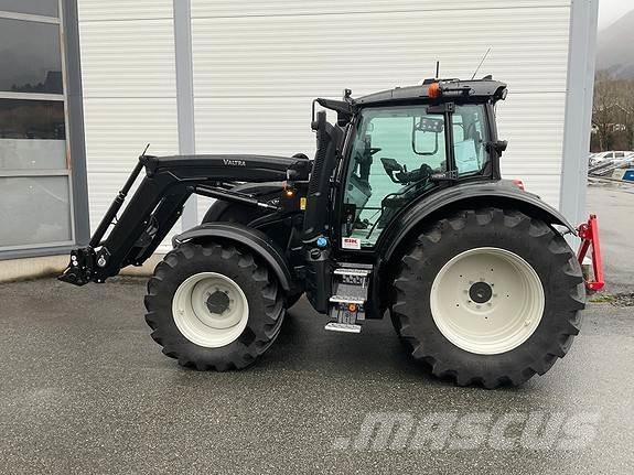 Valtra N175D Traktory