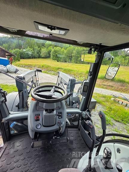Valtra T193H Traktory