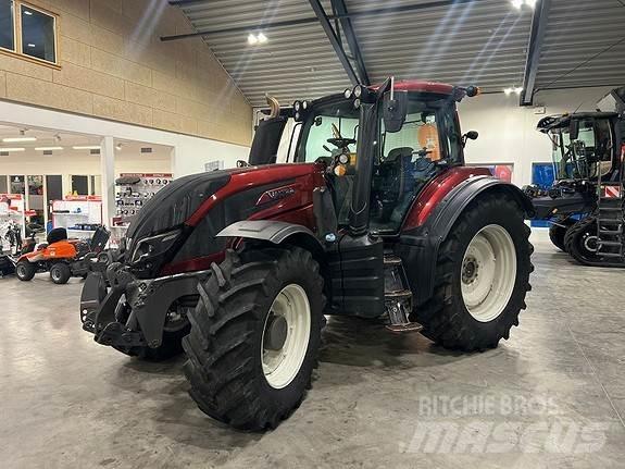 Valtra T234 Traktory