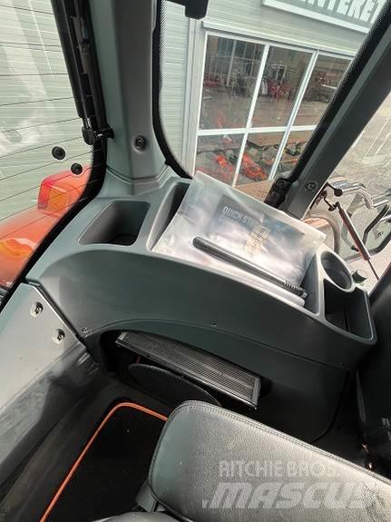 Valtra T235D Traktory