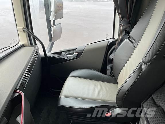 Volvo FH540 6x4 Sklápěče
