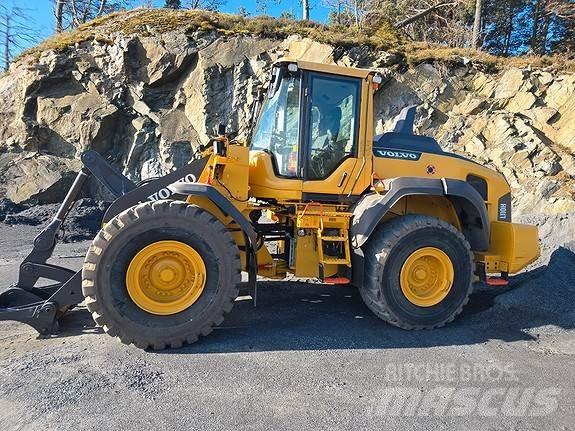 Volvo L110H Kolové nakladače