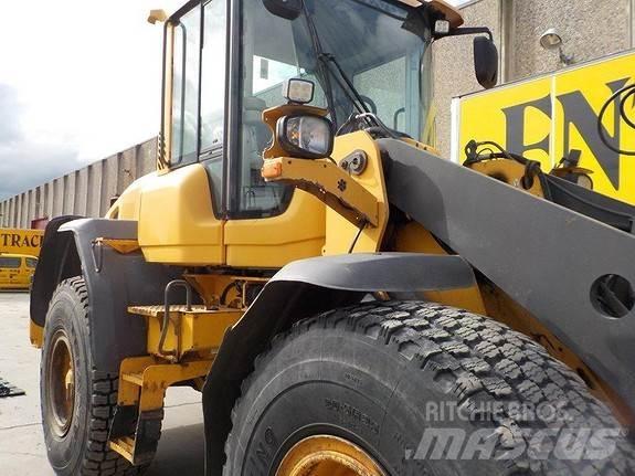 Volvo L90G Kolové nakladače